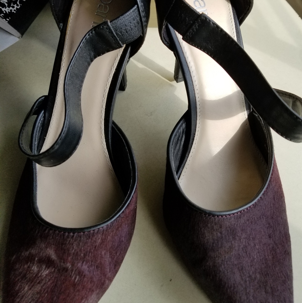 Fur Heels - Picture 2 of 5